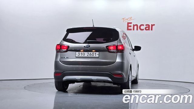Kia Carens 2018 thumb 5