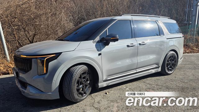Kia Carnival 2024 thumb 2