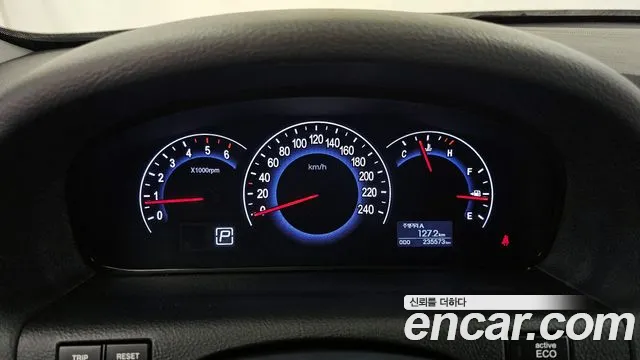 Hyundai Veracruz 2013 thumb 8