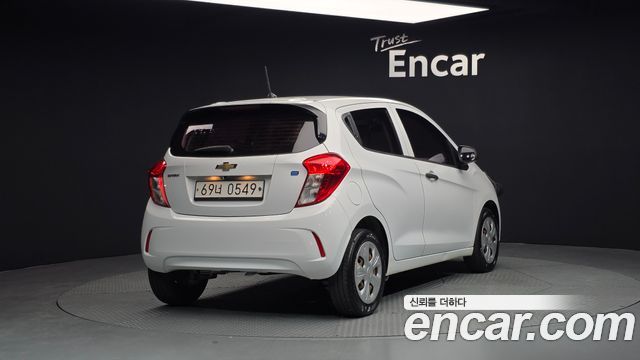 Chevrolet Spark 2016 thumb 3