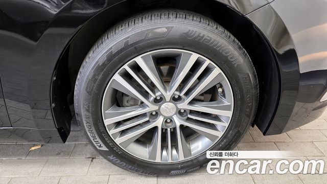 Hyundai Grandeur 2014 thumb 6