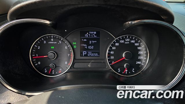 Kia K3 2015 thumb 9