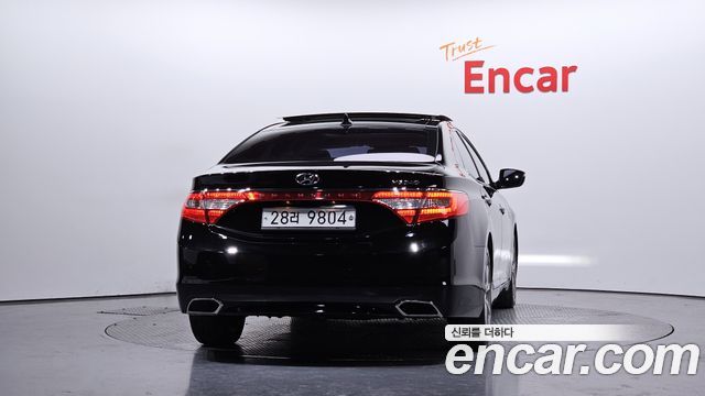 Hyundai Grandeur 2014 thumb 5