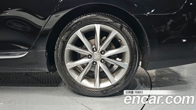 Hyundai Grandeur 2014 thumb 6