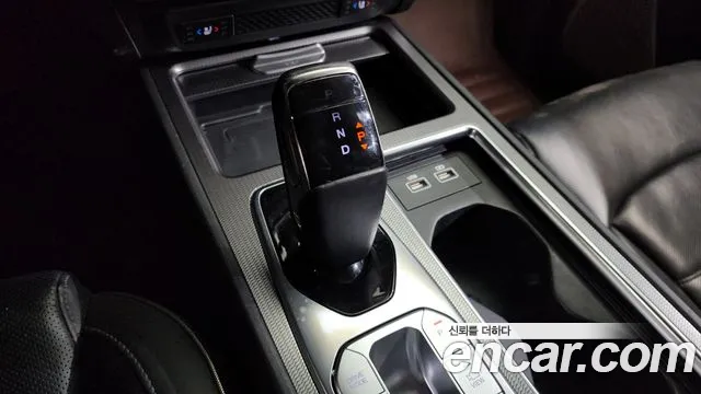 SsangYong Rexton 2021 thumb 9