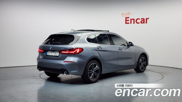 BMW 1 серии 2023 thumb 8