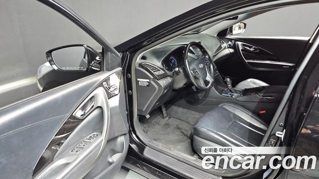 Hyundai Grandeur 2016 thumb 11