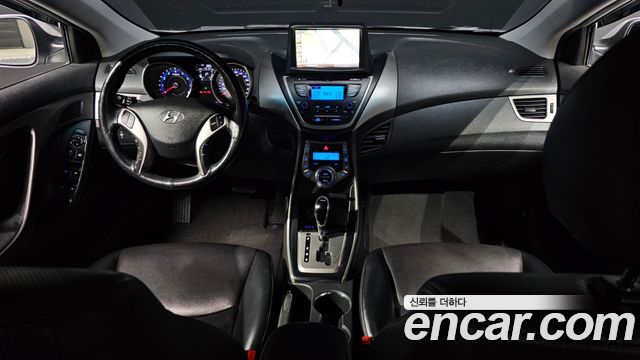 Hyundai Avante 2013 thumb 8