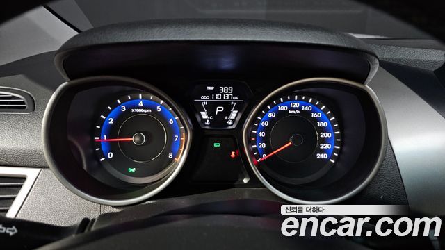 Hyundai Avante 2013 thumb 9