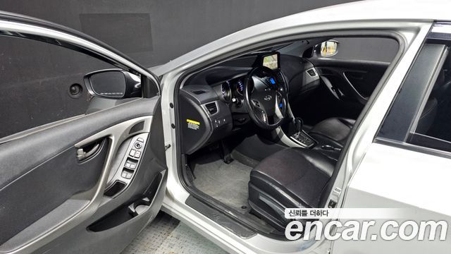 Hyundai Avante 2013 thumb 11