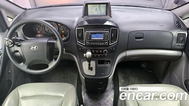 Hyundai Starex 2016 thumb 8