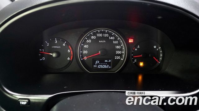 Hyundai Starex 2016 thumb 9