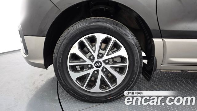 Hyundai Starex 2018 thumb 6