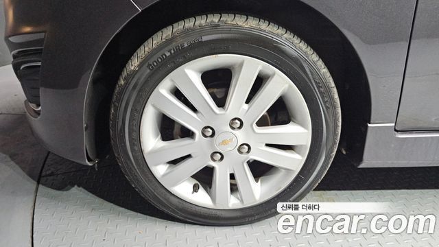 Chevrolet Spark 2014 thumb 6