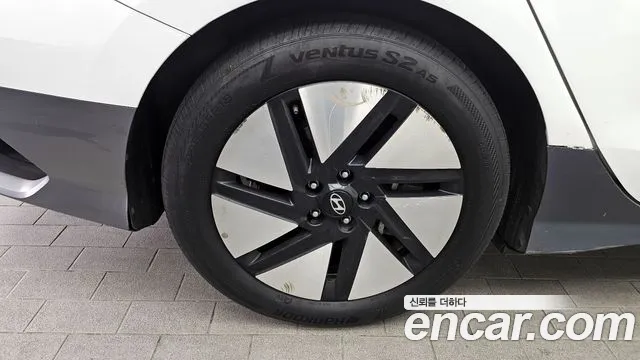 Hyundai IONIQ 6 2022 thumb 6