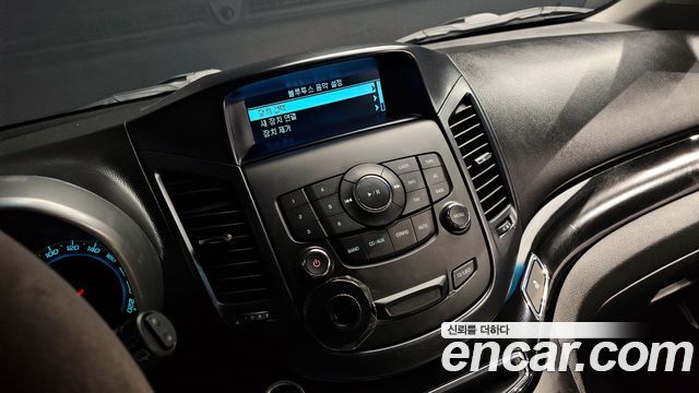 Chevrolet Orlando 2012 thumb 11
