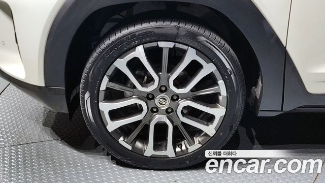 SsangYong Torres 2023 thumb 11