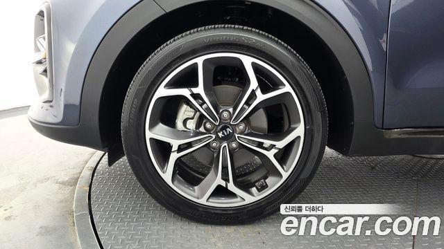 Kia Sportage 2018 thumb 5
