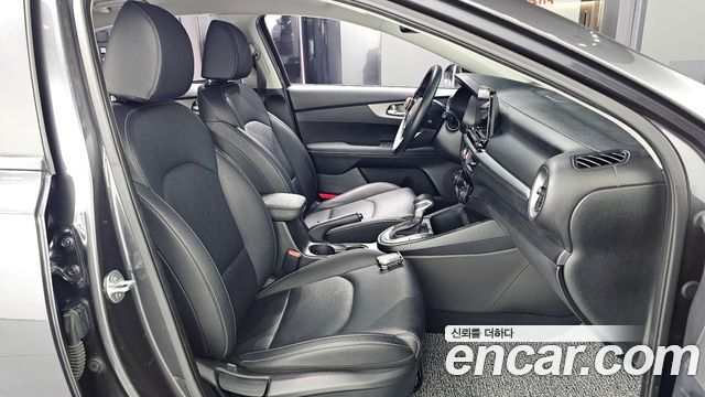 Kia K3 2019 thumb 10
