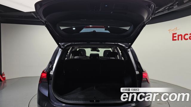 Hyundai Santa Fe 2023 thumb 12