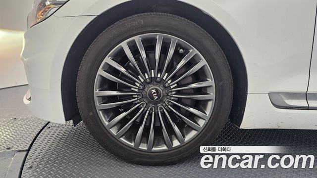 Kia K9 2019 thumb 6