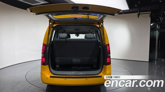 Hyundai Starex 2019 thumb 11