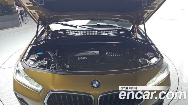 BMW X2 2019 thumb 8