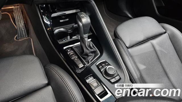 BMW X2 2019 thumb 4
