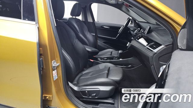 BMW X2 2019 thumb 10