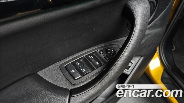 BMW X2 2019 thumb 11