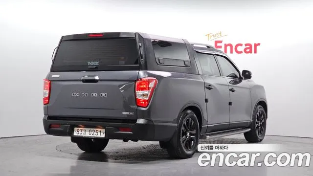 SsangYong Rexton 2019 thumb 3