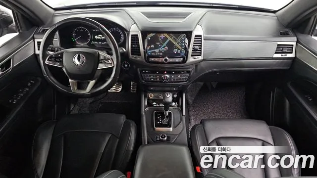 SsangYong Rexton 2019 thumb 7