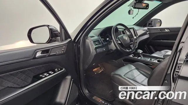 SsangYong Rexton 2020 thumb 10