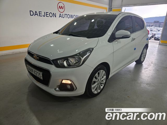 Chevrolet Spark 2017 thumb 2