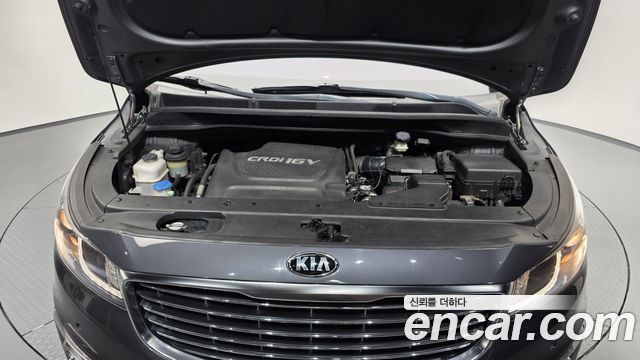 Kia Carnival 2015 thumb 6