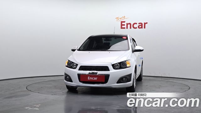 Chevrolet Aveo 2015 thumb 4