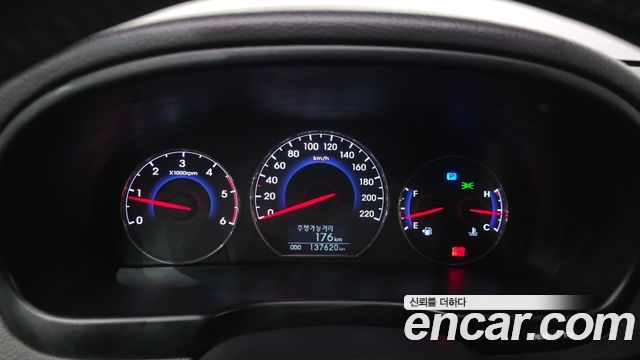 Hyundai Santa Fe 2010 thumb 8