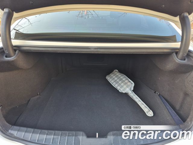 Hyundai Grandeur 2014 thumb 11