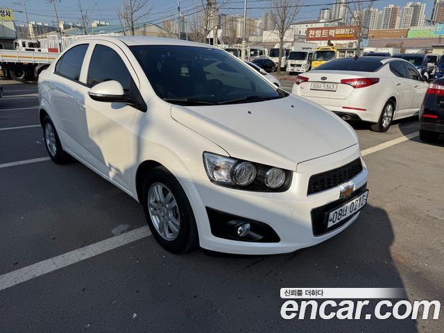 Chevrolet Aveo 2016 thumb 7