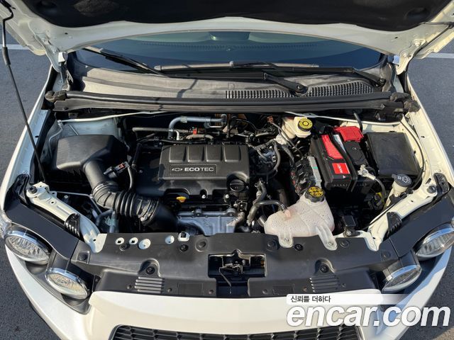 Chevrolet Aveo 2016 thumb 8