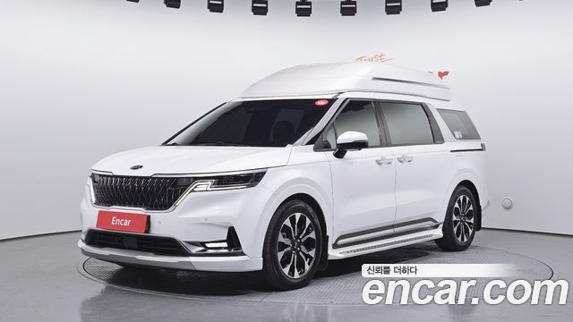 Kia Carnival 2021 thumb 2