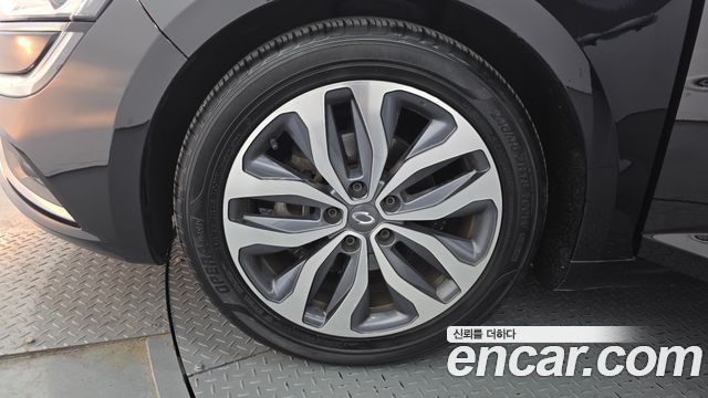 Renault Korea SM6 2016 thumb 6