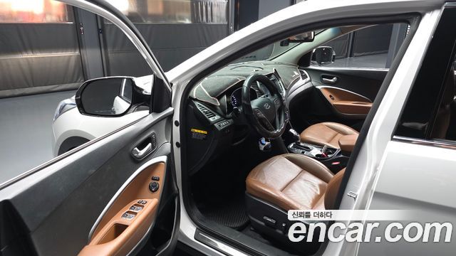 Hyundai Santa Fe 2015 thumb 10