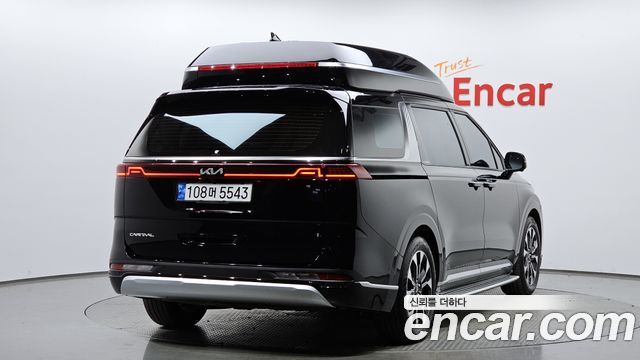 Kia Carnival 2022 thumb 3