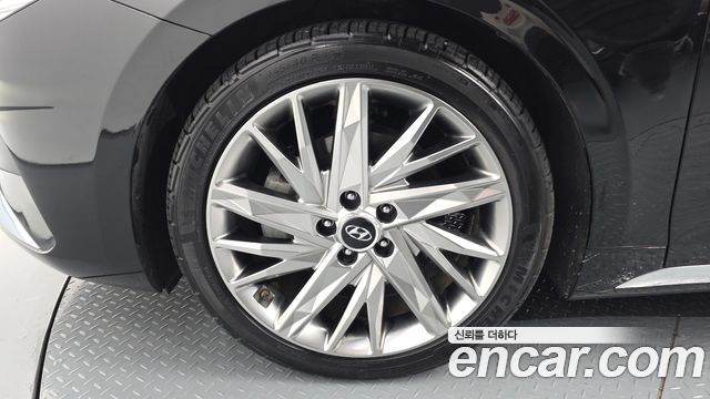 Hyundai Grandeur 2020 thumb 6