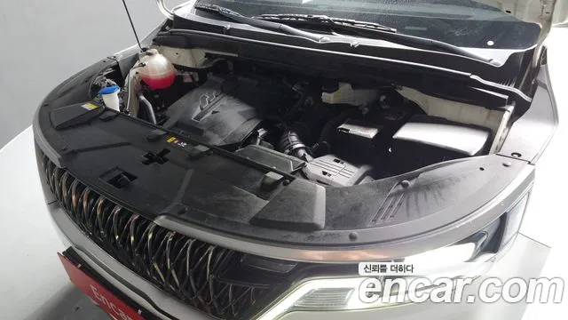 Kia Carnival 2022 thumb 5