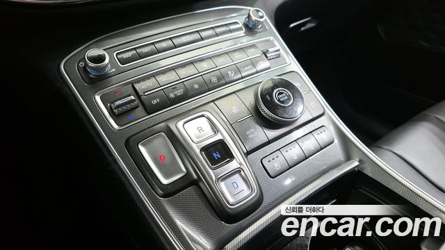 Hyundai Santa Fe 2022 thumb 9