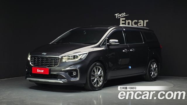 Kia Carnival 2019 thumb 2