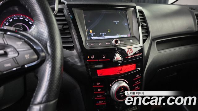 SsangYong Tivoli 2019 thumb 9