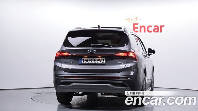 Hyundai Santa Fe 2022 thumb 4